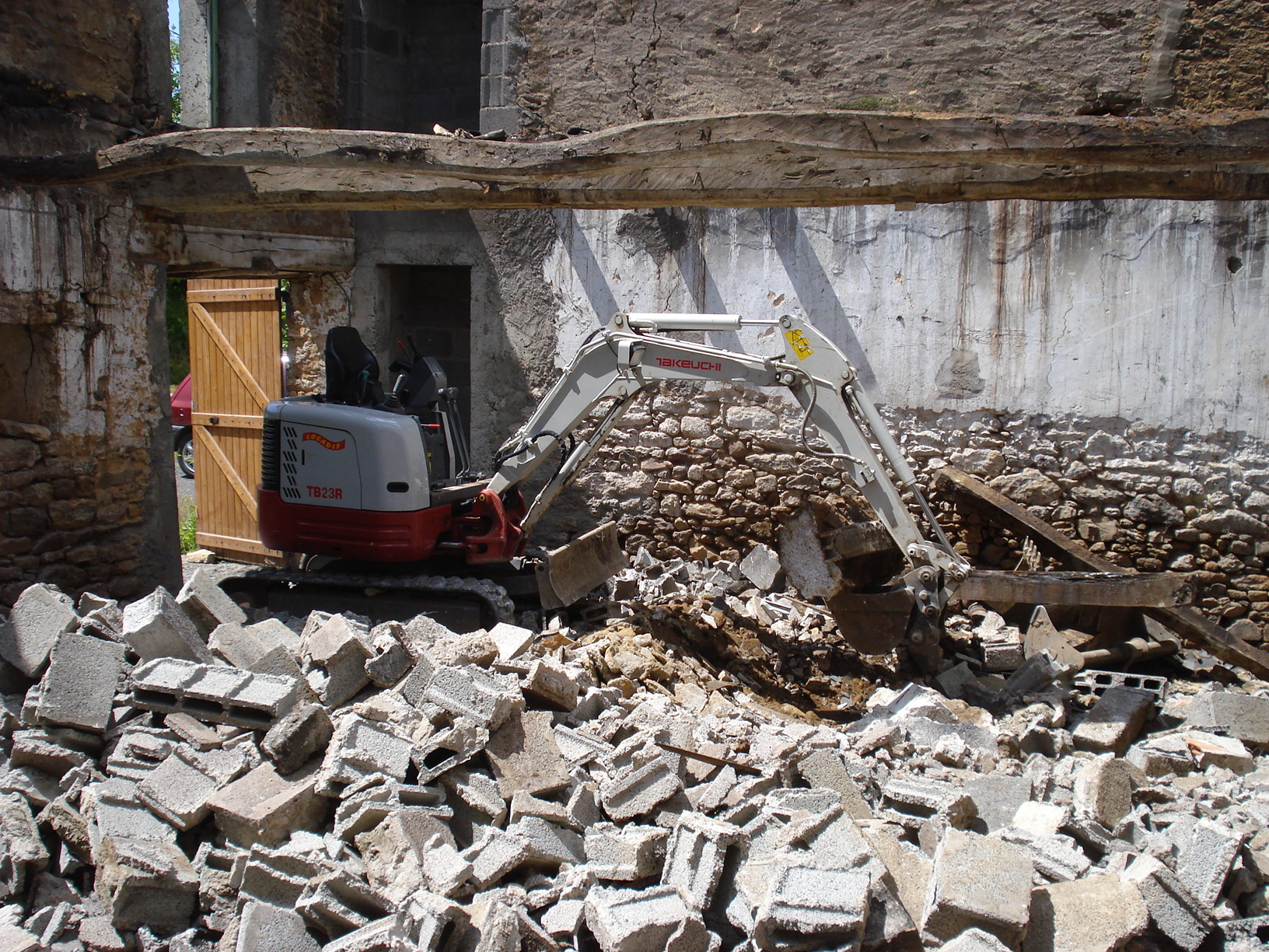 Démolition à Grosbois