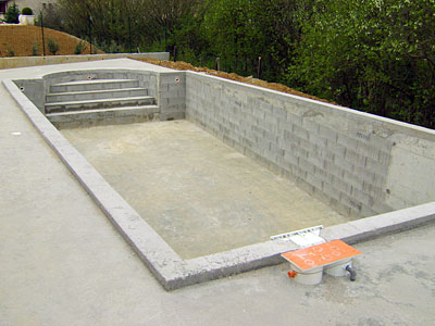 Création piscine béton dans le Doubs