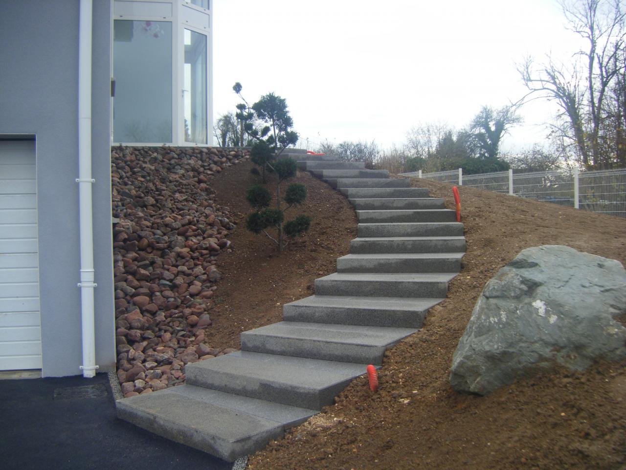 Création d'escalier en béton à Raynans